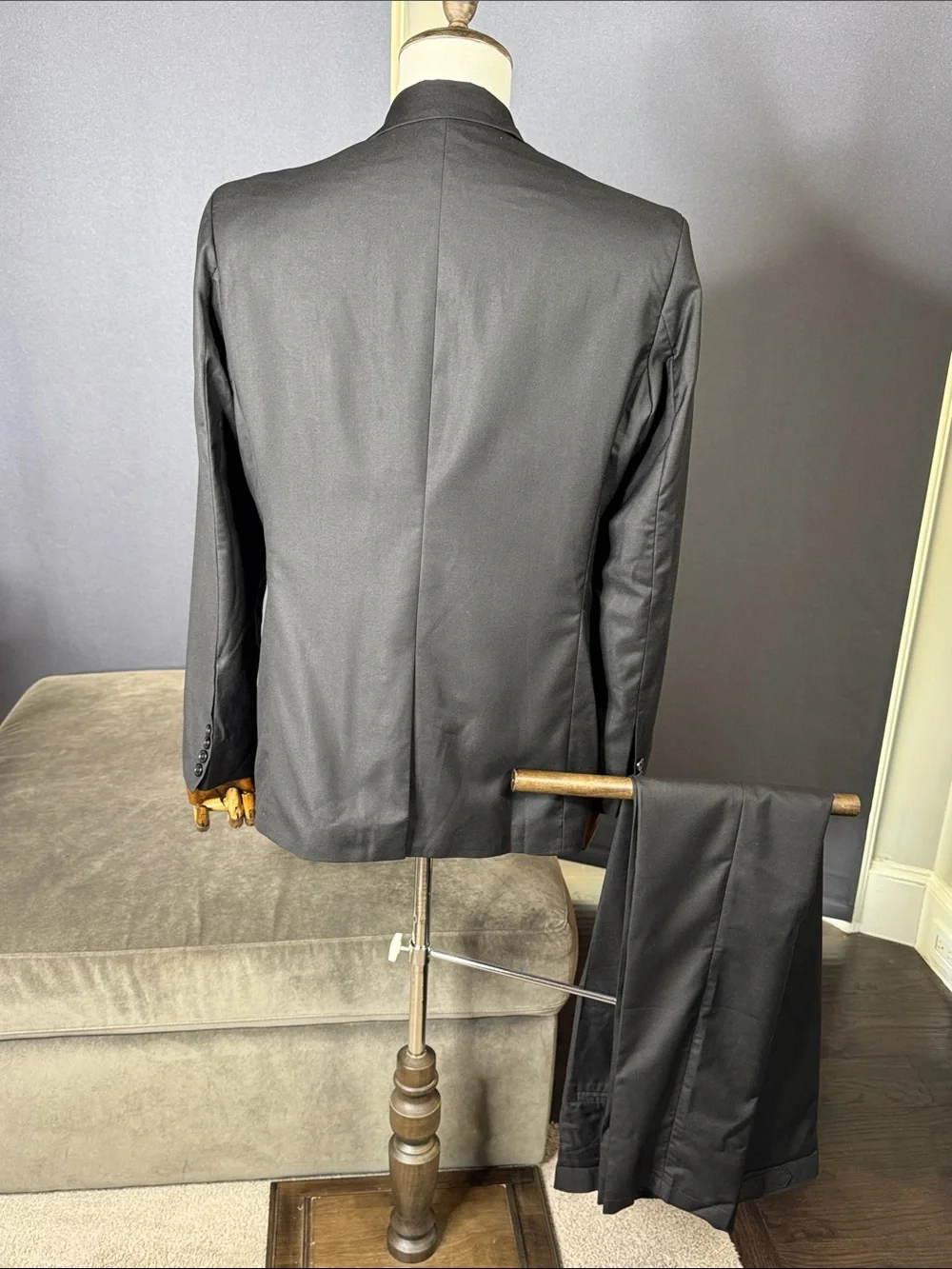 N/A men’s black